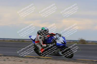 media/Jan-14-2023-SoCal Trackdays (Sat) [[497694156f]]/Turn 11 Inside (950am)/